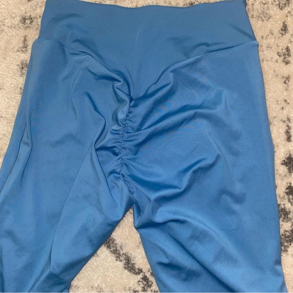Gymshark Blue Power Leggings - Picture 3 of 3